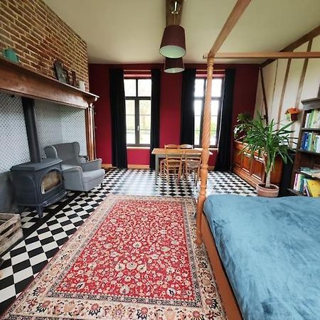 Chambre Spacieuse Avec Vue Sur Clocher Lägenhet Verchin Exteriör bild