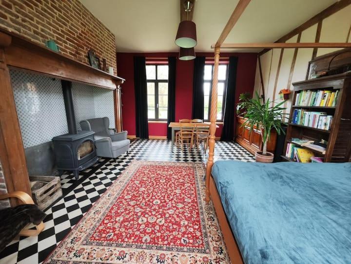 Chambre Spacieuse Avec Vue Sur Clocher Lägenhet Verchin Exteriör bild